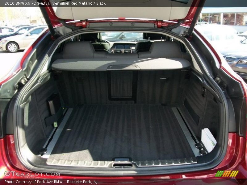  2010 X6 xDrive35i Trunk