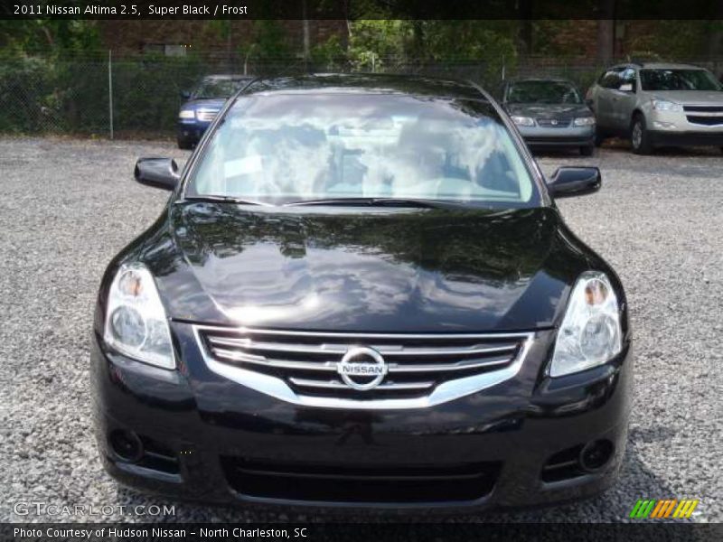 Super Black / Frost 2011 Nissan Altima 2.5