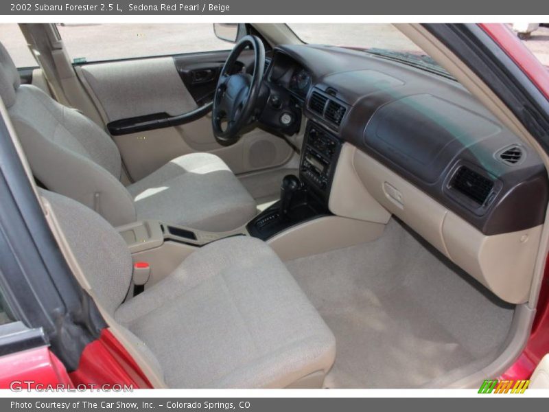  2002 Forester 2.5 L Beige Interior