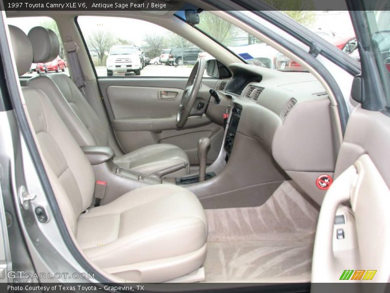 Antique Sage Pearl / Beige 1997 Toyota Camry XLE V6