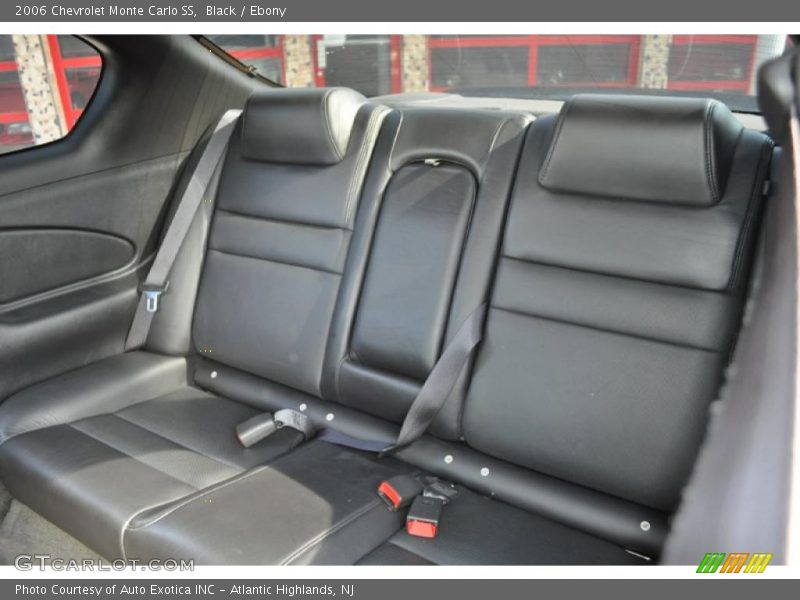  2006 Monte Carlo SS Ebony Interior