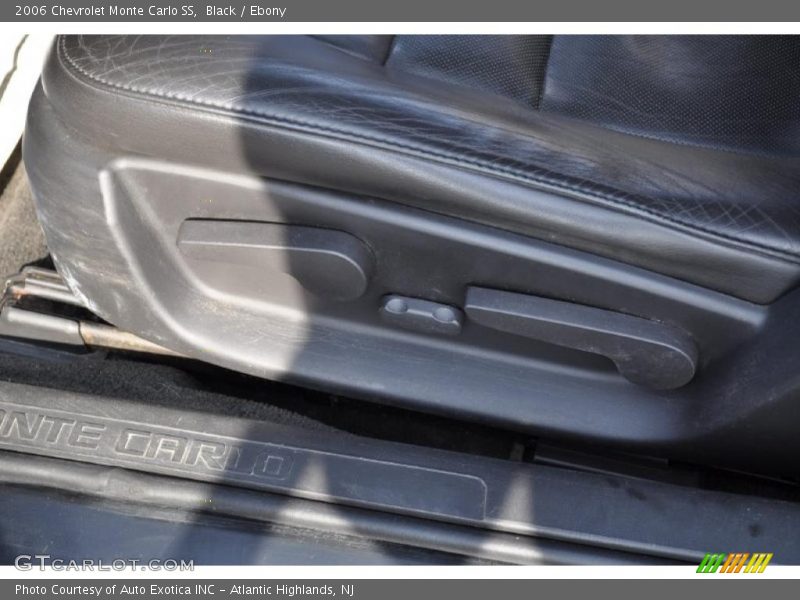 Black / Ebony 2006 Chevrolet Monte Carlo SS