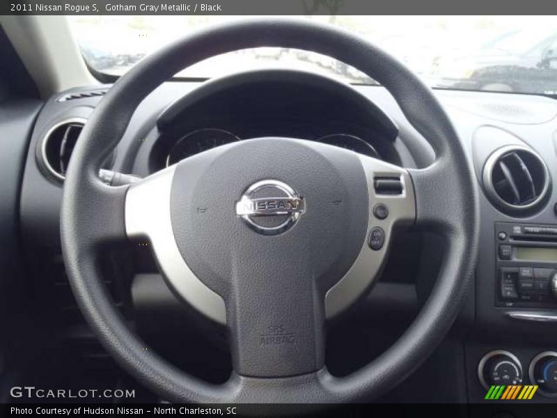 Gotham Gray Metallic / Black 2011 Nissan Rogue S