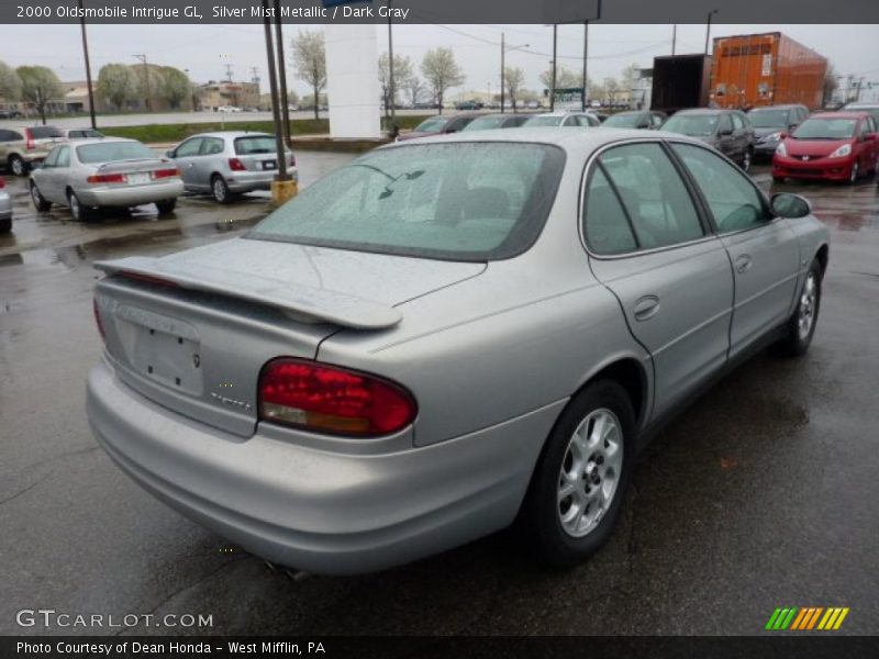 Silver Mist Metallic / Dark Gray 2000 Oldsmobile Intrigue GL