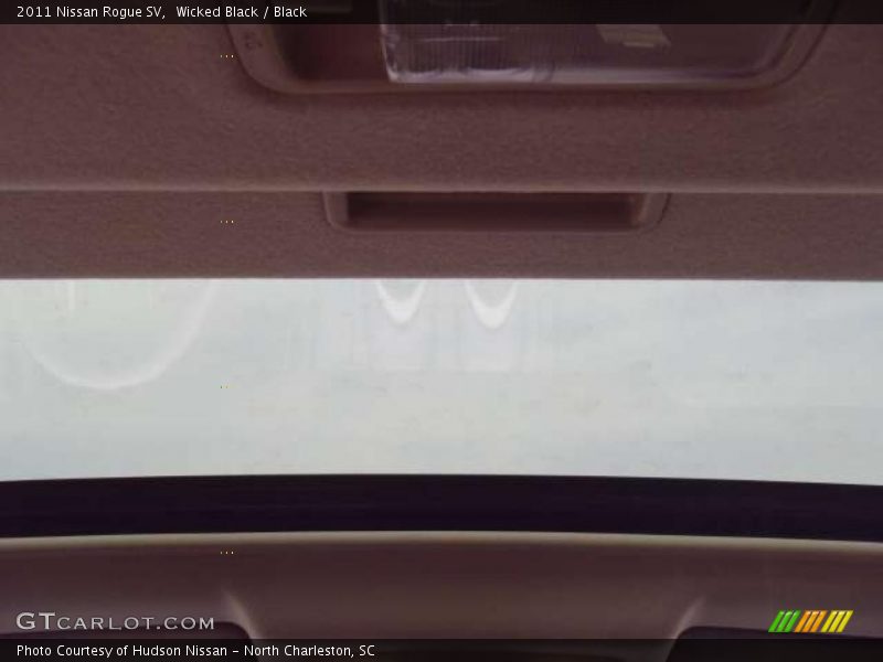 Wicked Black / Black 2011 Nissan Rogue SV