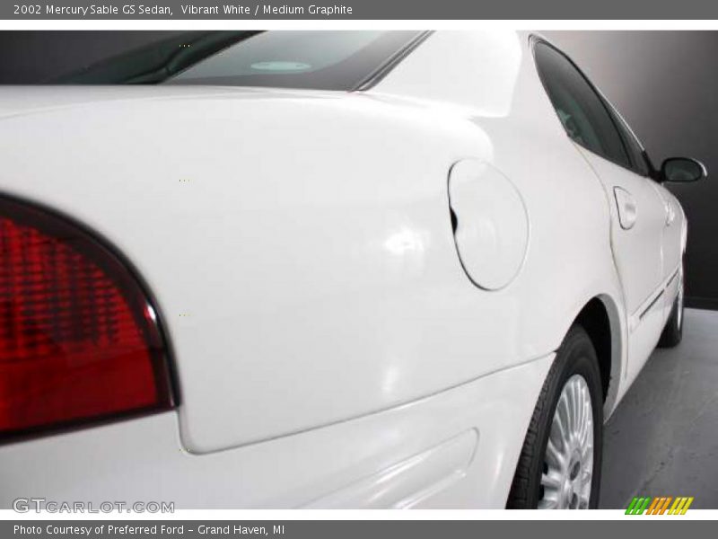 Vibrant White / Medium Graphite 2002 Mercury Sable GS Sedan