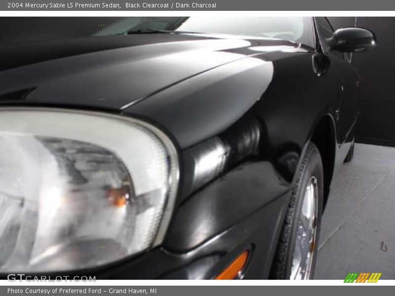 Black Clearcoat / Dark Charcoal 2004 Mercury Sable LS Premium Sedan