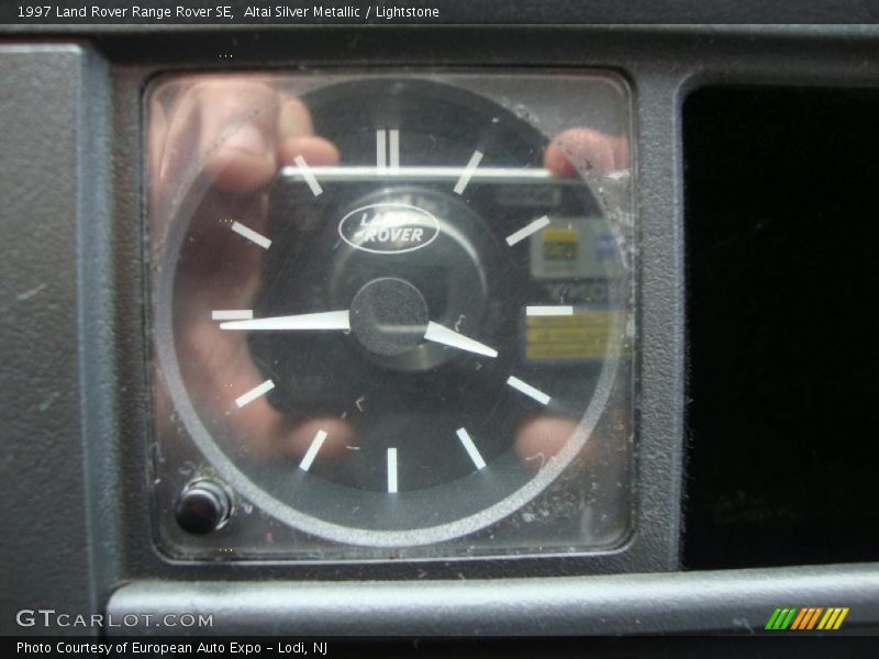 Altai Silver Metallic / Lightstone 1997 Land Rover Range Rover SE