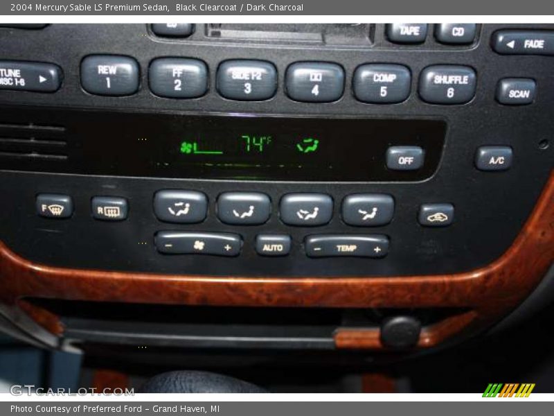 Black Clearcoat / Dark Charcoal 2004 Mercury Sable LS Premium Sedan