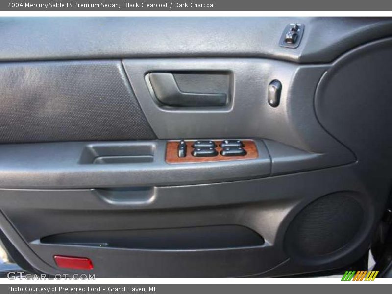 Black Clearcoat / Dark Charcoal 2004 Mercury Sable LS Premium Sedan
