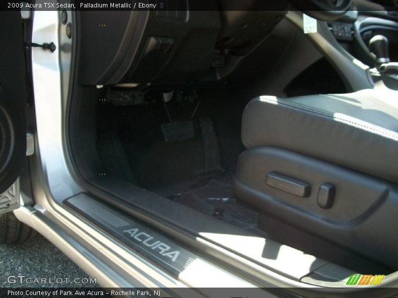 Palladium Metallic / Ebony 2009 Acura TSX Sedan