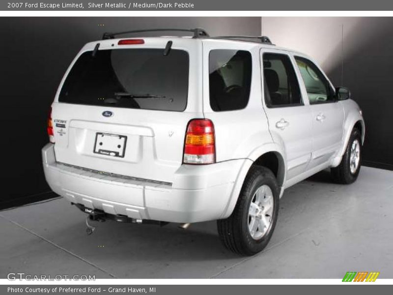 Silver Metallic / Medium/Dark Pebble 2007 Ford Escape Limited