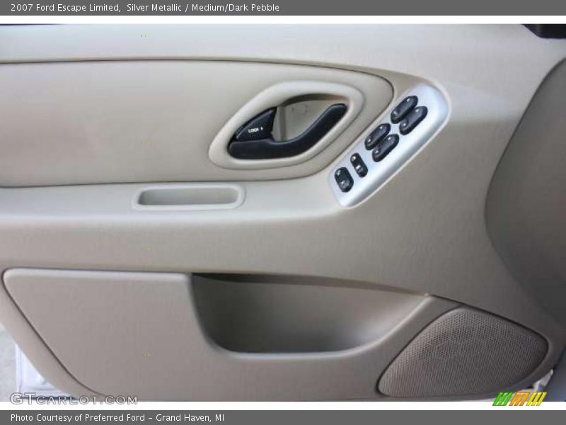 Silver Metallic / Medium/Dark Pebble 2007 Ford Escape Limited