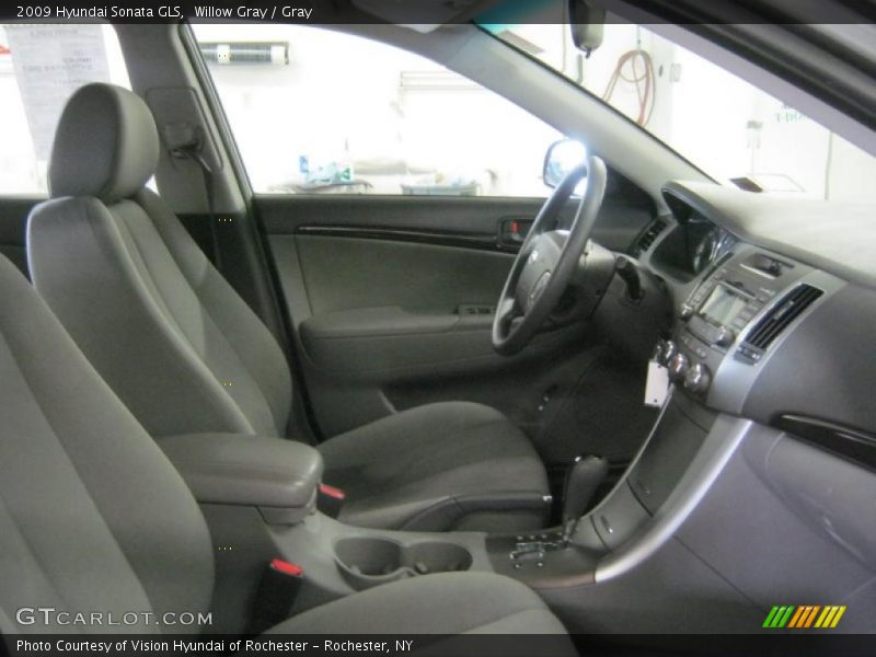 Willow Gray / Gray 2009 Hyundai Sonata GLS