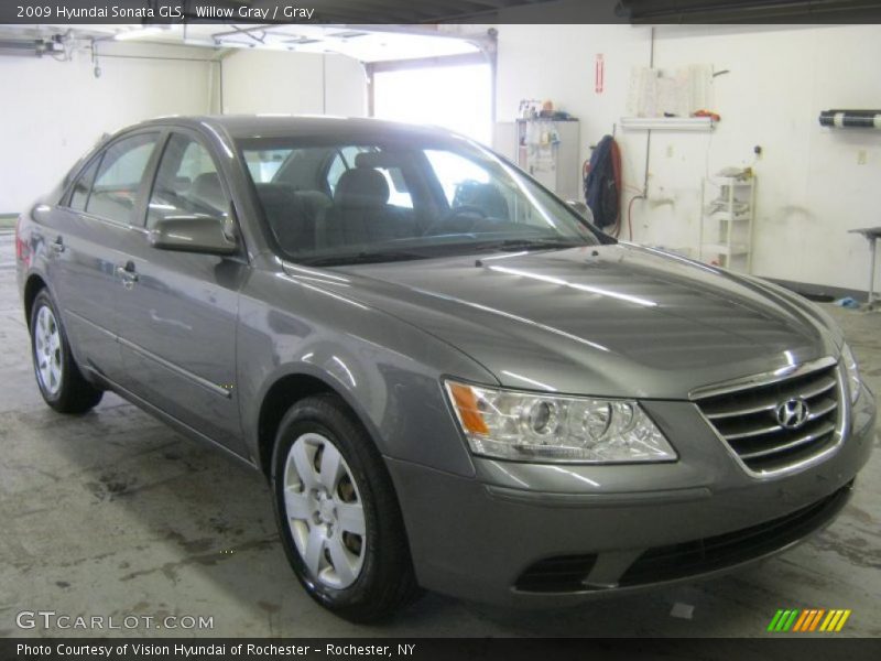 Willow Gray / Gray 2009 Hyundai Sonata GLS