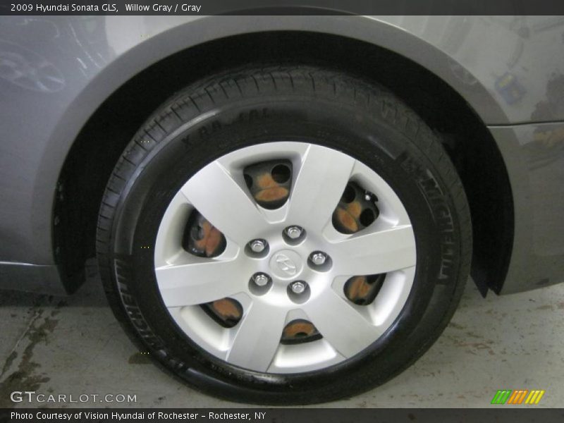 Willow Gray / Gray 2009 Hyundai Sonata GLS