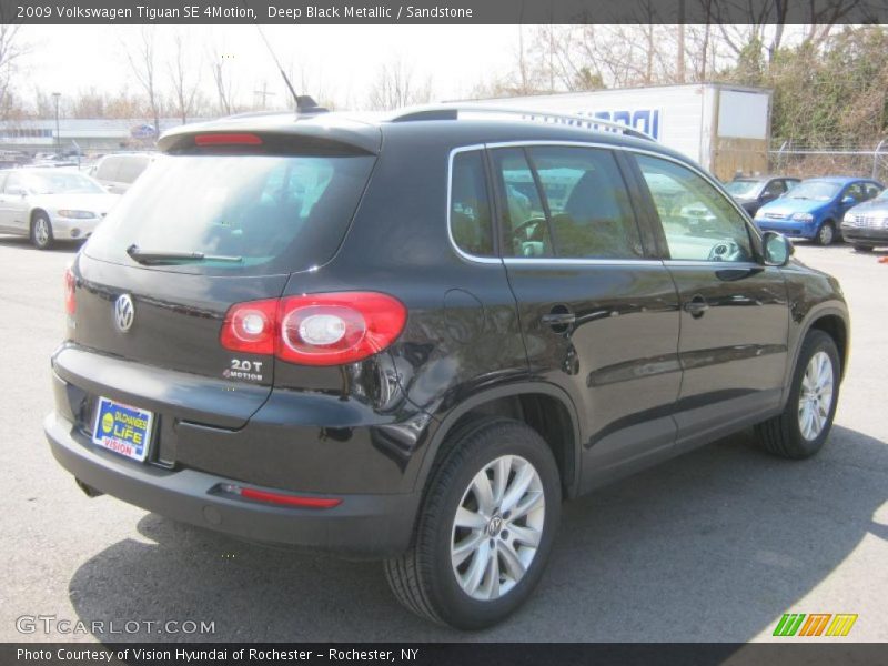 Deep Black Metallic / Sandstone 2009 Volkswagen Tiguan SE 4Motion
