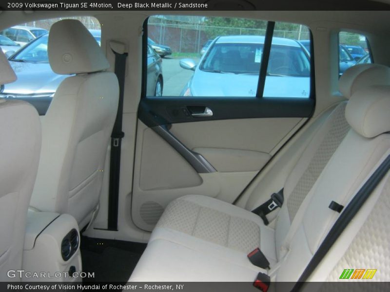 Deep Black Metallic / Sandstone 2009 Volkswagen Tiguan SE 4Motion