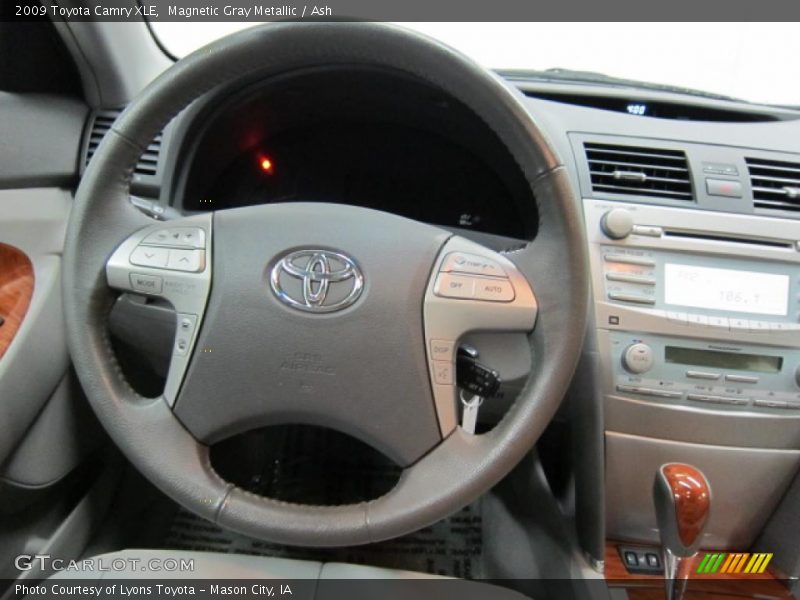 Magnetic Gray Metallic / Ash 2009 Toyota Camry XLE