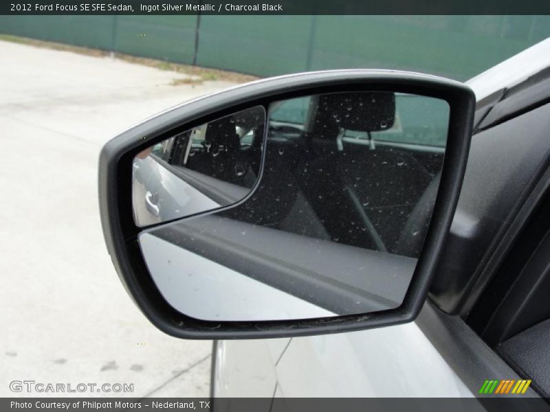 Ingot Silver Metallic / Charcoal Black 2012 Ford Focus SE SFE Sedan