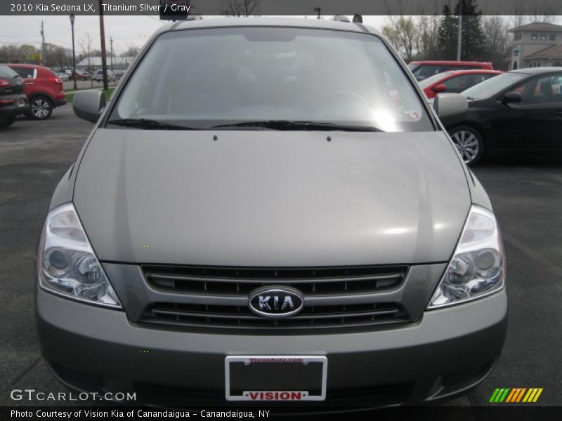 Titanium Silver / Gray 2010 Kia Sedona LX