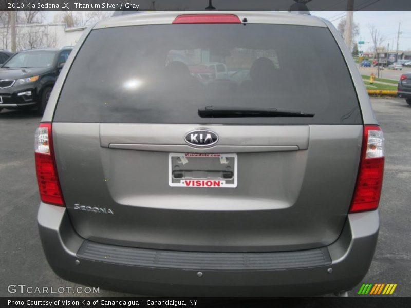 Titanium Silver / Gray 2010 Kia Sedona LX