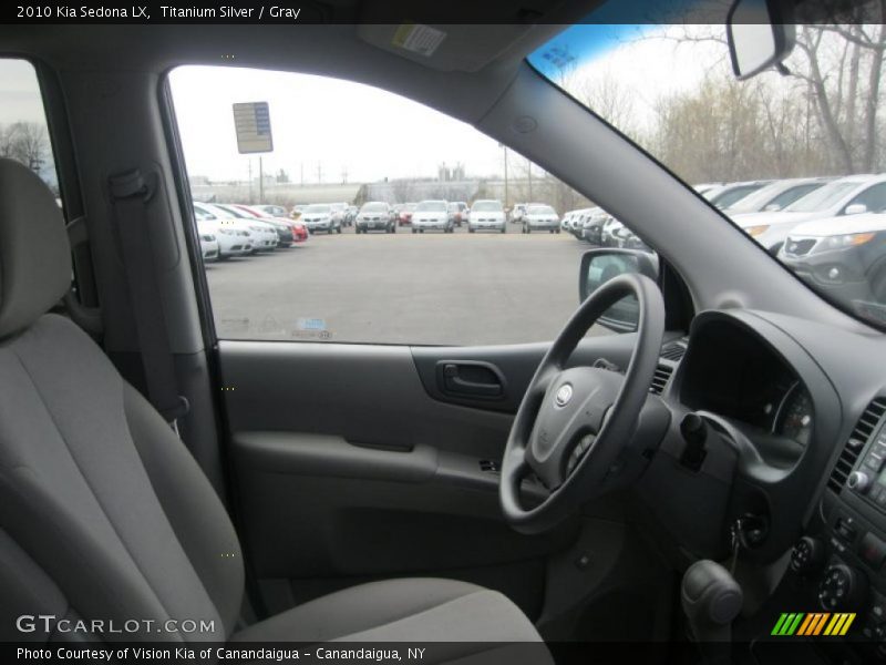Titanium Silver / Gray 2010 Kia Sedona LX