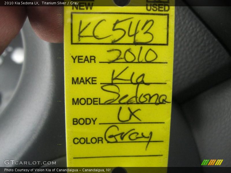 Titanium Silver / Gray 2010 Kia Sedona LX