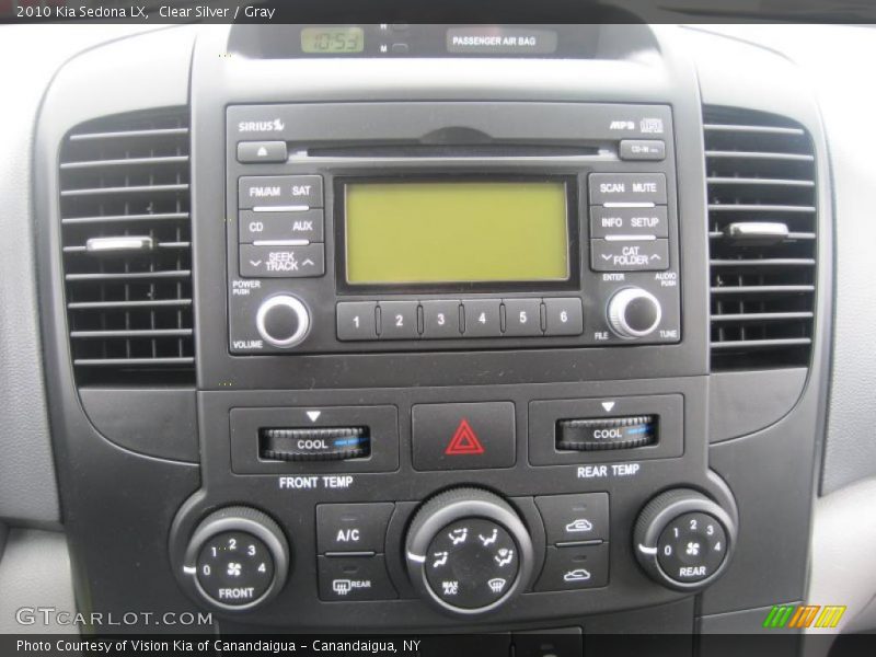 Clear Silver / Gray 2010 Kia Sedona LX
