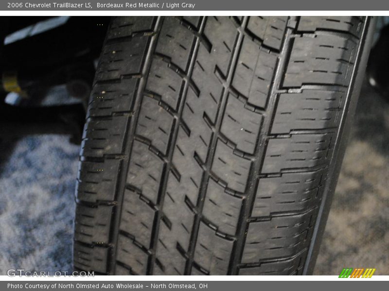 Bordeaux Red Metallic / Light Gray 2006 Chevrolet TrailBlazer LS