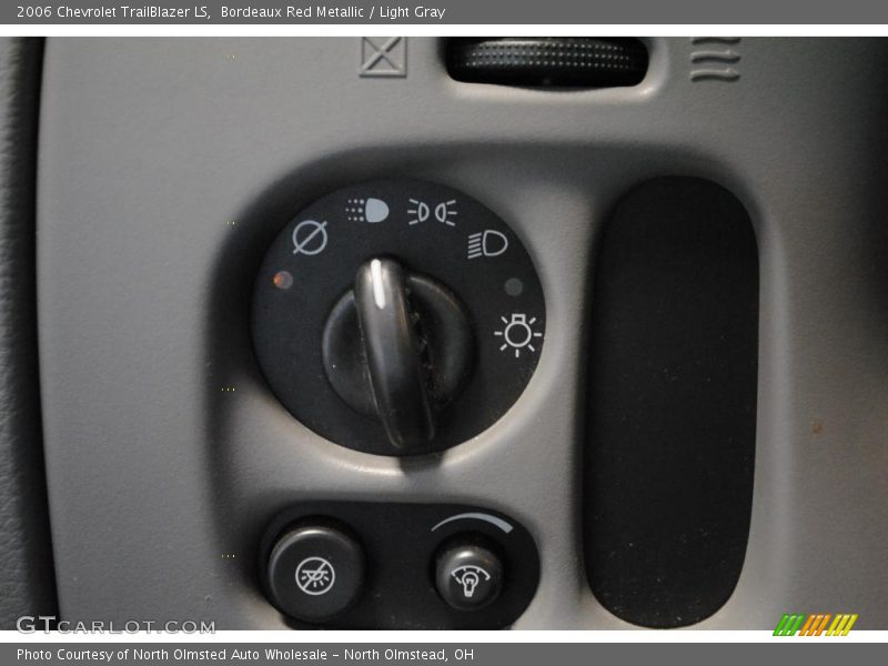 Bordeaux Red Metallic / Light Gray 2006 Chevrolet TrailBlazer LS
