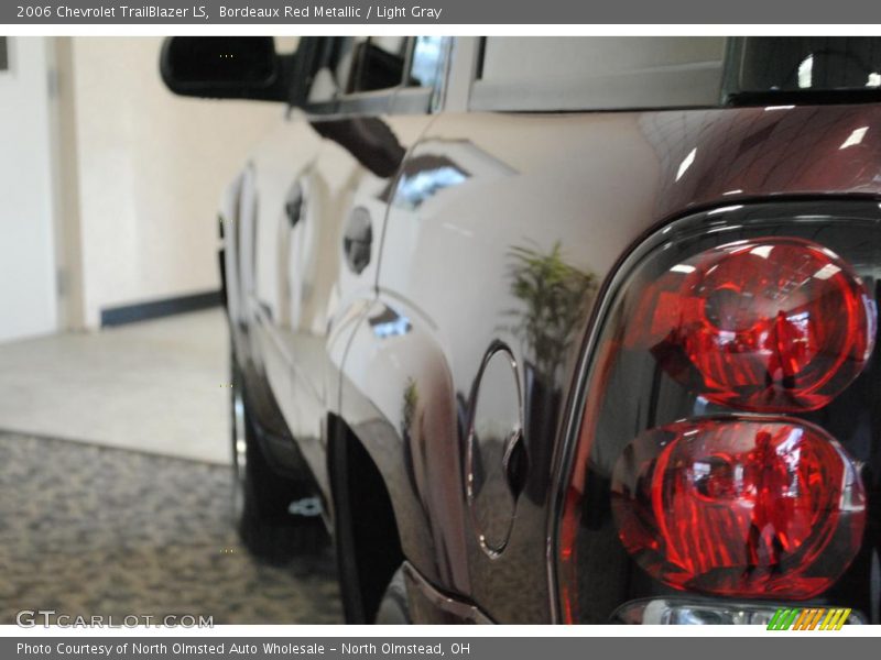 Bordeaux Red Metallic / Light Gray 2006 Chevrolet TrailBlazer LS
