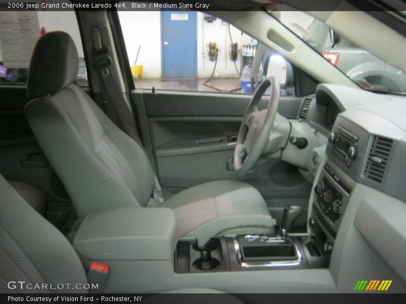 Black / Medium Slate Gray 2006 Jeep Grand Cherokee Laredo 4x4