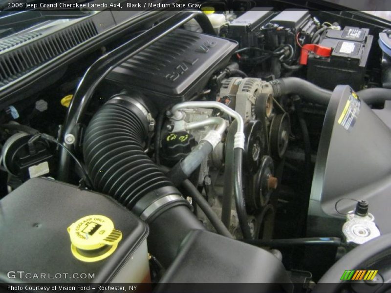 Black / Medium Slate Gray 2006 Jeep Grand Cherokee Laredo 4x4