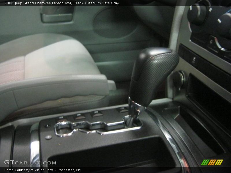 Black / Medium Slate Gray 2006 Jeep Grand Cherokee Laredo 4x4