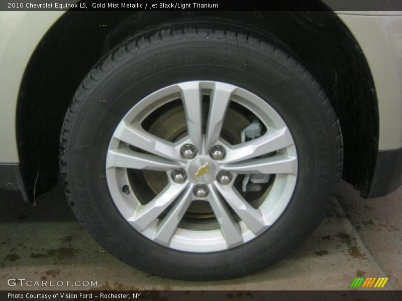 Gold Mist Metallic / Jet Black/Light Titanium 2010 Chevrolet Equinox LS