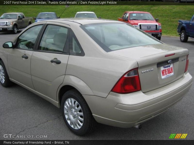 Pueblo Gold Metallic / Dark Pebble/Light Pebble 2007 Ford Focus ZX4 S Sedan