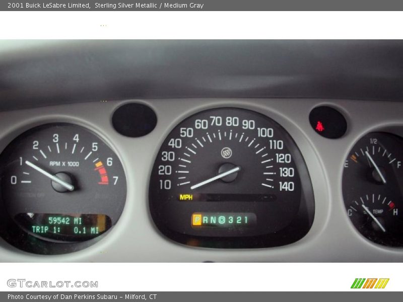 Sterling Silver Metallic / Medium Gray 2001 Buick LeSabre Limited