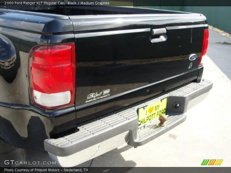 Black / Medium Graphite 2000 Ford Ranger XLT Regular Cab