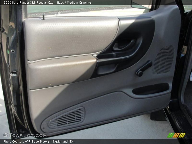 Black / Medium Graphite 2000 Ford Ranger XLT Regular Cab