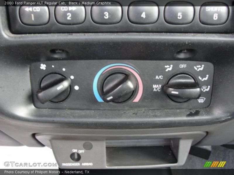 Black / Medium Graphite 2000 Ford Ranger XLT Regular Cab