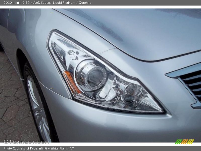 Liquid Platinum / Graphite 2010 Infiniti G 37 x AWD Sedan