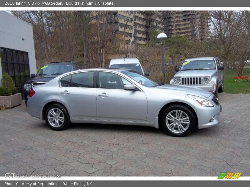  2010 G 37 x AWD Sedan Liquid Platinum