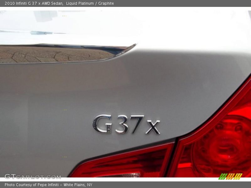 Liquid Platinum / Graphite 2010 Infiniti G 37 x AWD Sedan