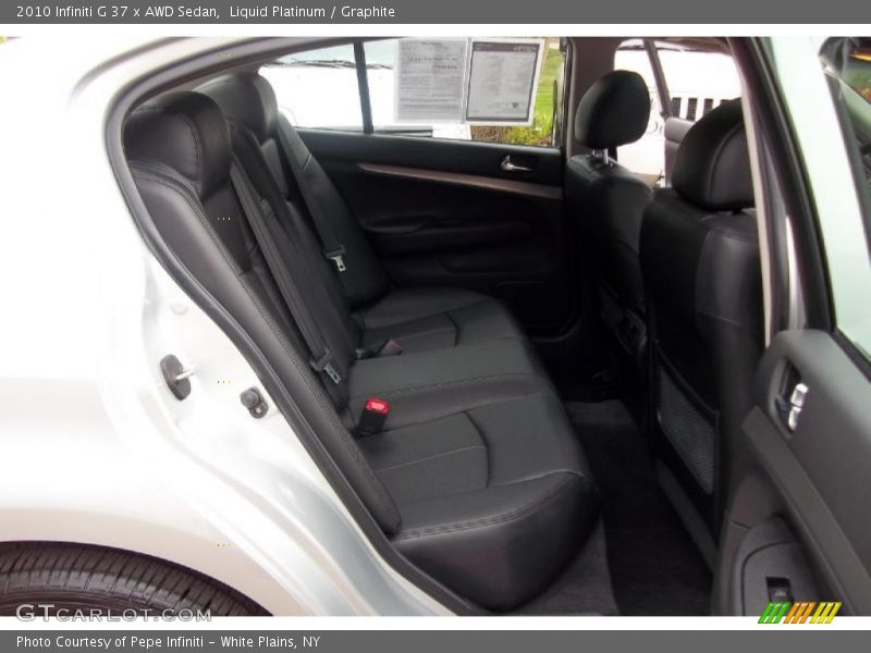 Liquid Platinum / Graphite 2010 Infiniti G 37 x AWD Sedan