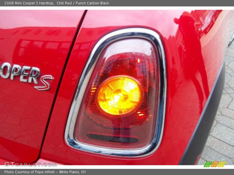 Chili Red / Punch Carbon Black 2008 Mini Cooper S Hardtop