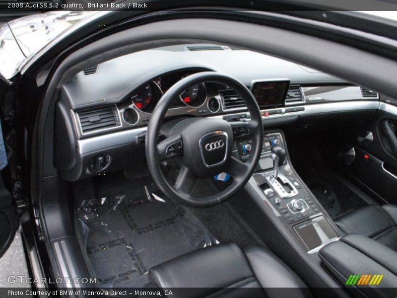 Dashboard of 2008 S8 5.2 quattro