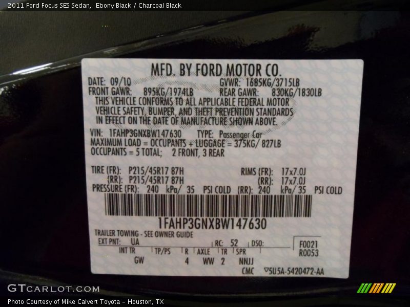 Ebony Black / Charcoal Black 2011 Ford Focus SES Sedan