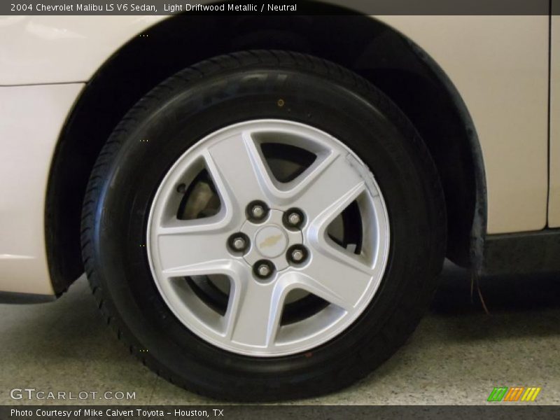 Light Driftwood Metallic / Neutral 2004 Chevrolet Malibu LS V6 Sedan