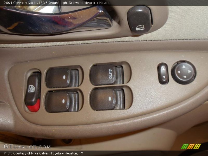 Light Driftwood Metallic / Neutral 2004 Chevrolet Malibu LS V6 Sedan